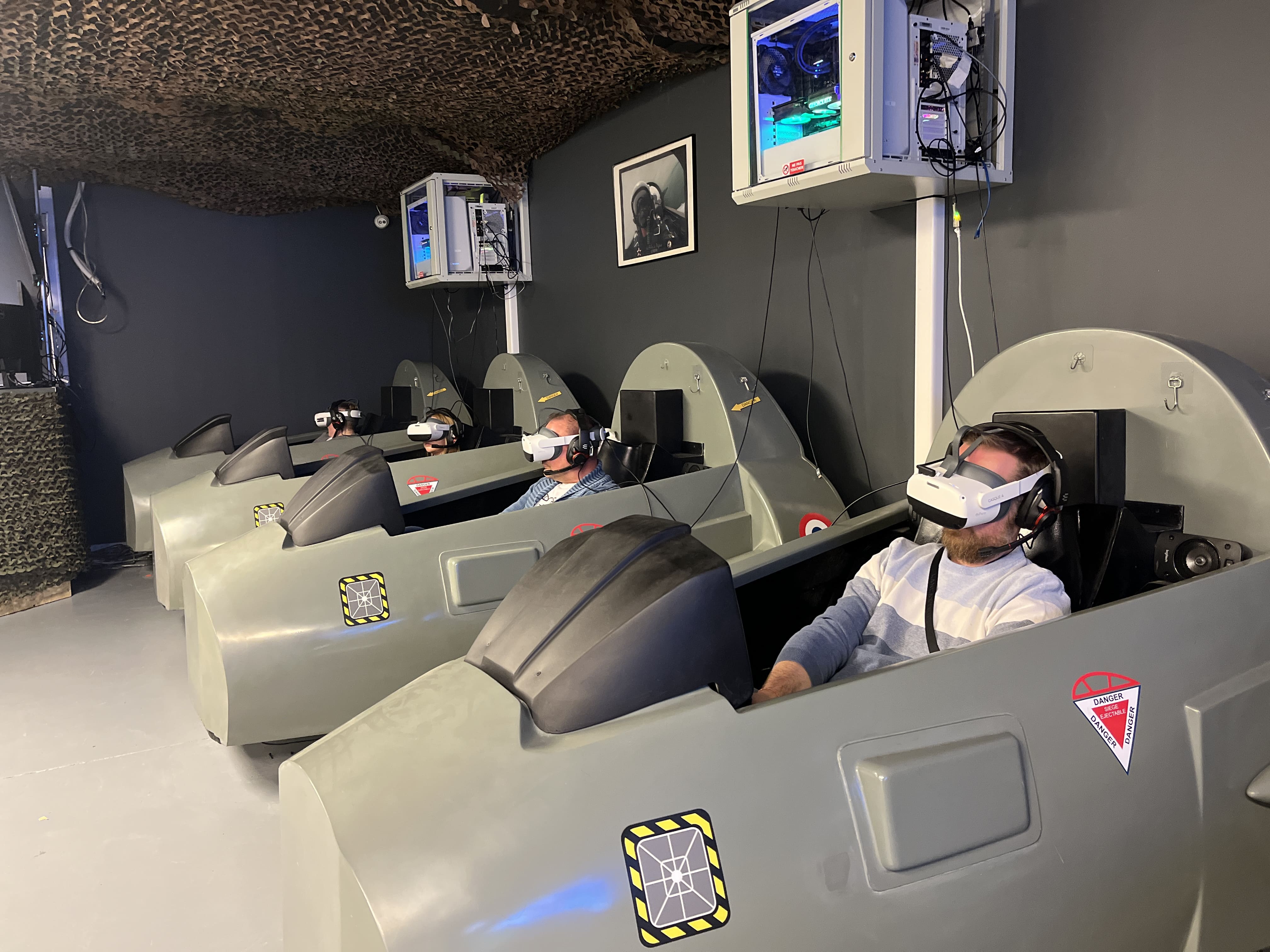 Cockpit du Mirage 2000 à Arras